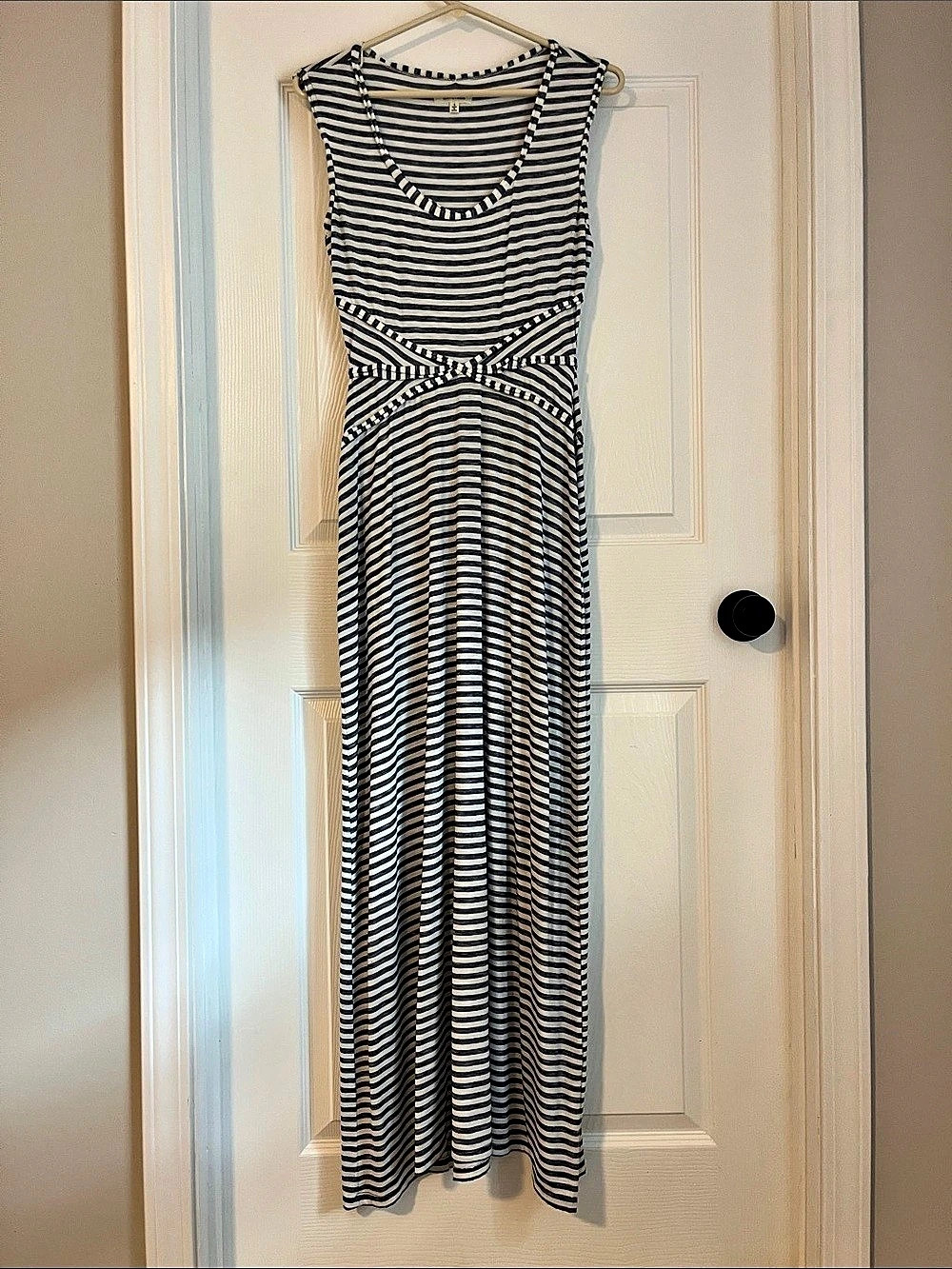 Max Studio Striped Jersey Maxi Dress Blue & White Small Like New